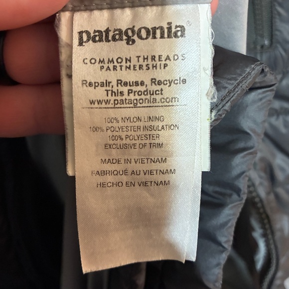 Patagonia Radalie Parka, gray- womens size small - Picture 8 of 9